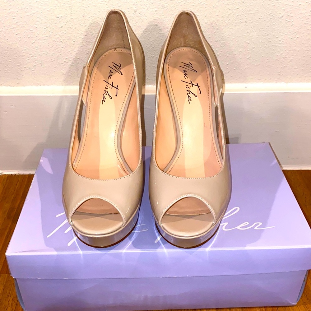 Women’s shoes
